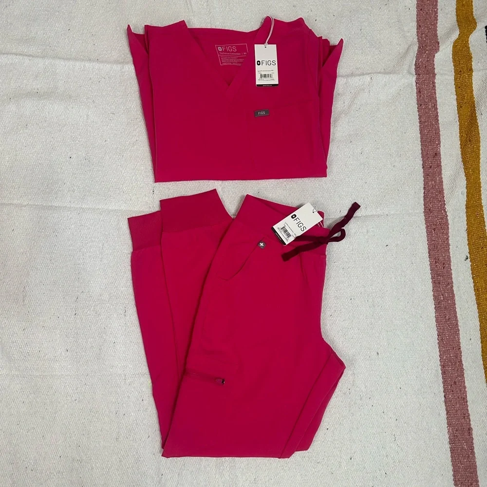 NWT Figs Women's Shocking Pink Scrub Set in Size XS - Picture 14 of 16